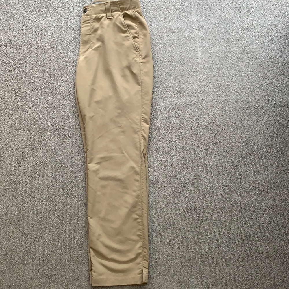 UnderArmour Khaki Stretch Pants